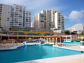 Modern Apartment in Portimão, 67m² with Shared Pool